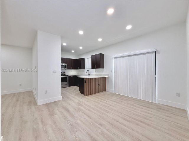 5408 SW 14th Court, North Lauderdale, FL 33068