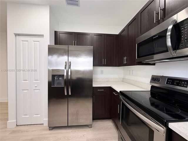 5408 SW 14th Court, North Lauderdale, FL 33068
