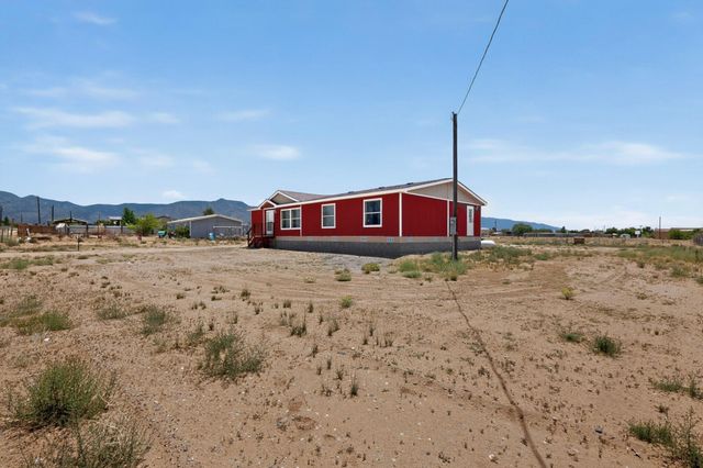 21 Valencia Drive, Los Lunas, NM 87031