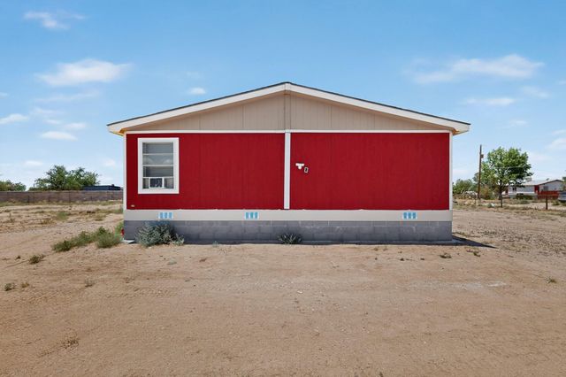 21 Valencia Drive, Los Lunas, NM 87031