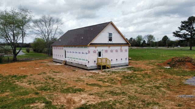 2105 Laws Hill Cr, Lewisburg, TN 37091