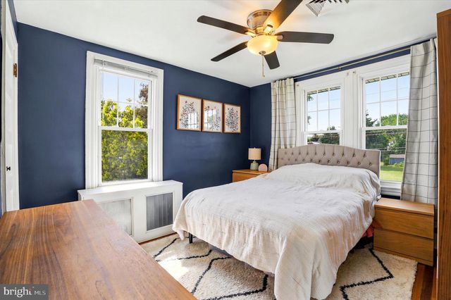222 CROOKED LN, King Of Prussia, PA 19406