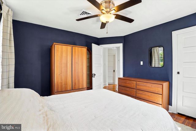 222 CROOKED LN, King Of Prussia, PA 19406