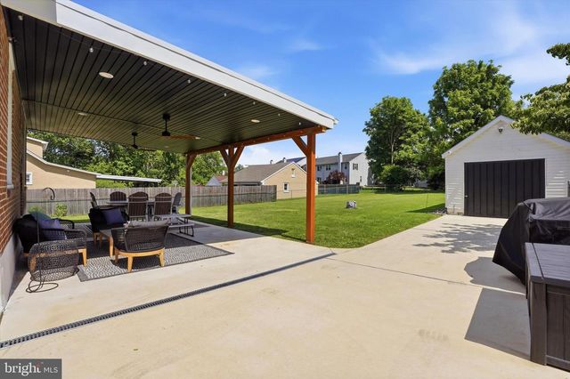 222 CROOKED LN, King Of Prussia, PA 19406