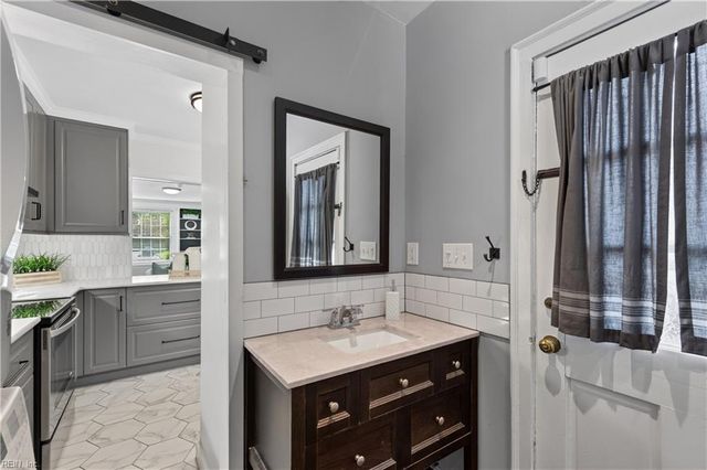 6019 Eastwood TER, Norfolk, VA 23508