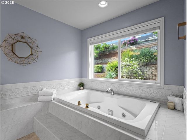 1510 Nw GREGORY Dr, Vancouver, WA 98665