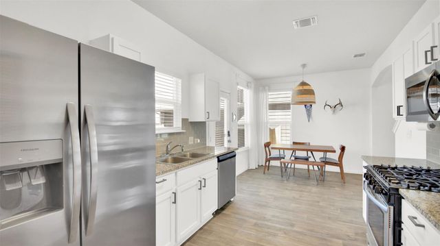 2208 Arborside DR, Austin, TX 78754