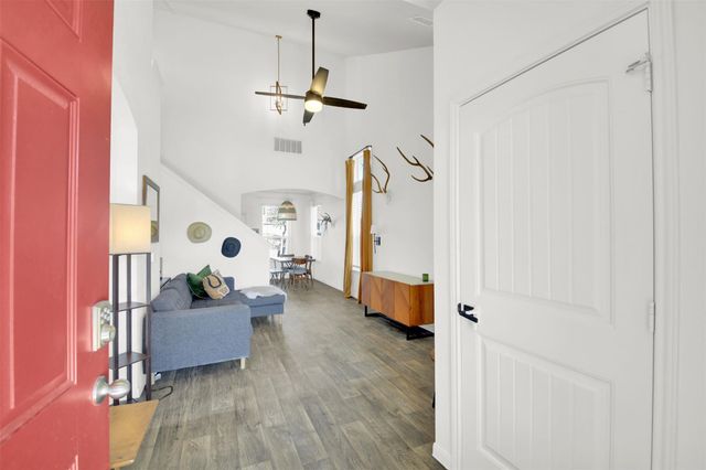 2208 Arborside DR, Austin, TX 78754