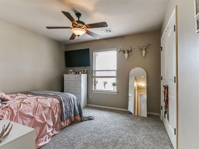 4605 E Pikeys Trail, Tuttle, OK 73089