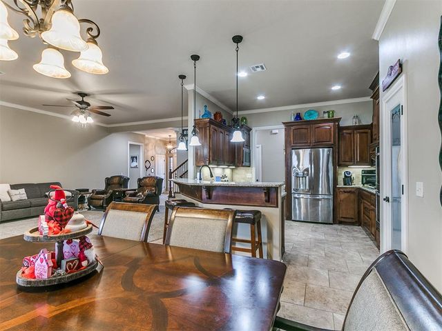 4605 E Pikeys Trail, Tuttle, OK 73089