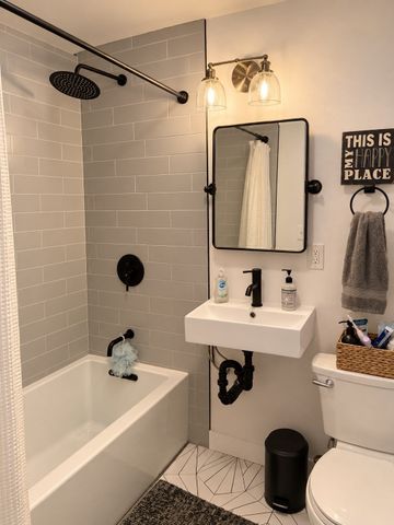 52 O St 2, Boston, MA 02127