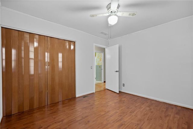 192 Saxon Court, Canton, GA 30114