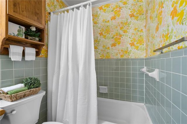 192 Saxon Court, Canton, GA 30114