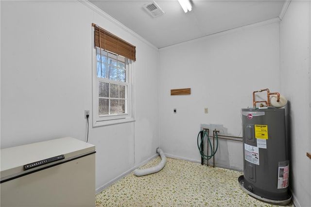 192 Saxon Court, Canton, GA 30114