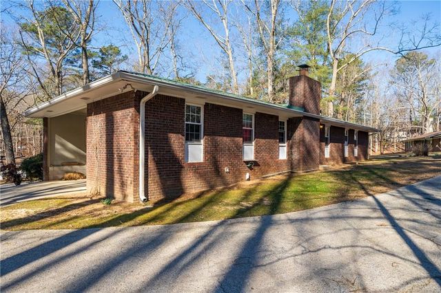 192 Saxon Court, Canton, GA 30114