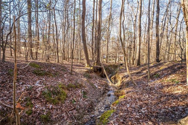 192 Saxon Court, Canton, GA 30114