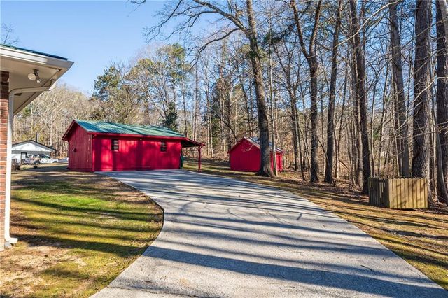 192 Saxon Court, Canton, GA 30114