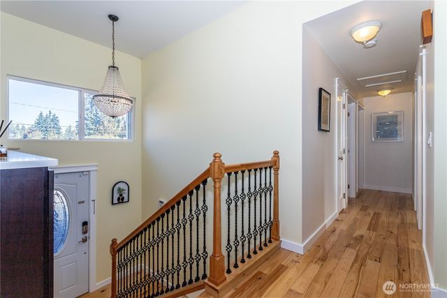 3905 NE 6th Street, Renton, WA 98056