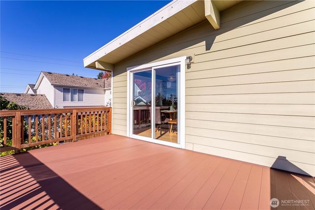 3905 NE 6th Street, Renton, WA 98056