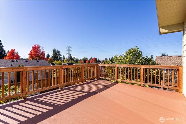 3905 NE 6th Street, Renton, WA 98056