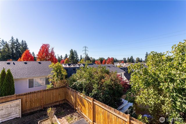 3905 NE 6th Street, Renton, WA 98056