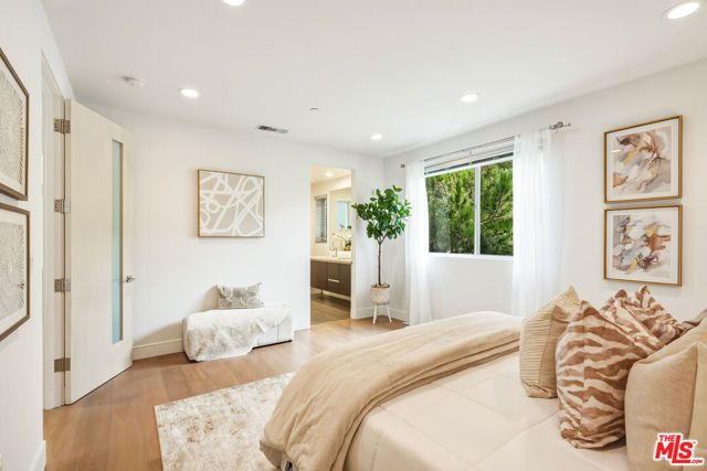 11500 National Boulevard 118, Los Angeles, CA 90064