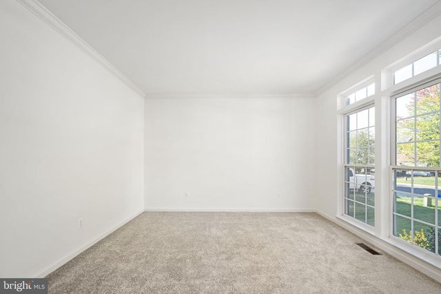 335 PRESTON DR, Warrenton, VA 20186