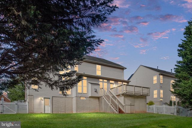 335 PRESTON DR, Warrenton, VA 20186