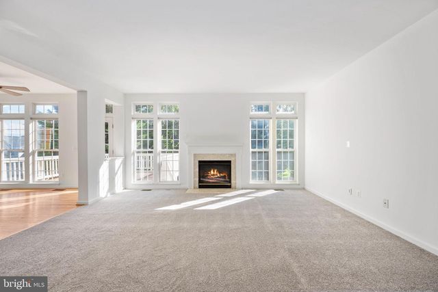 335 PRESTON DR, Warrenton, VA 20186