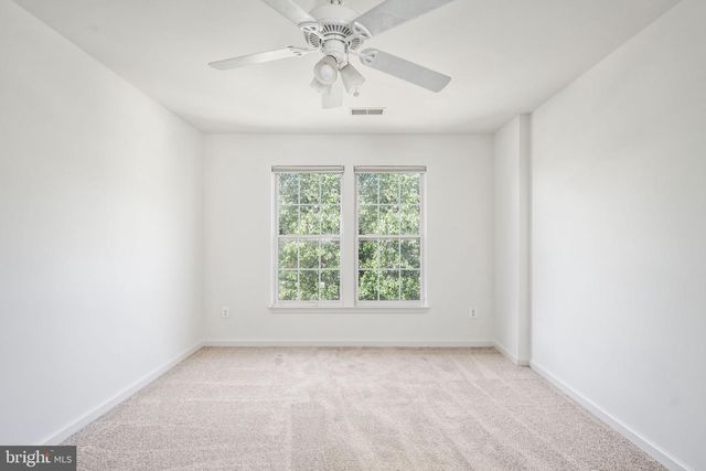 335 PRESTON DR, Warrenton, VA 20186