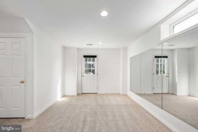 335 PRESTON DR, Warrenton, VA 20186