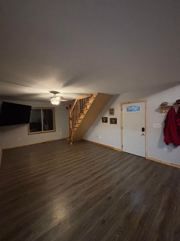 8417 N Broadway St, Valley Center, KS 67147