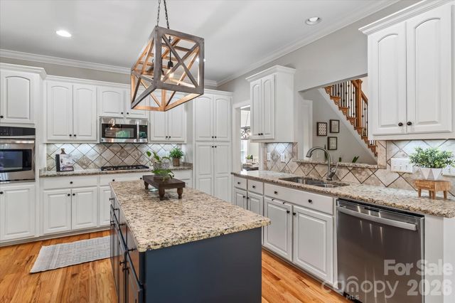 115 Orchard Farm Lane, Mooresville, NC 28117