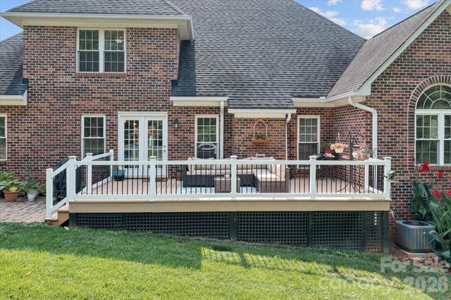 115 Orchard Farm Lane, Mooresville, NC 28117