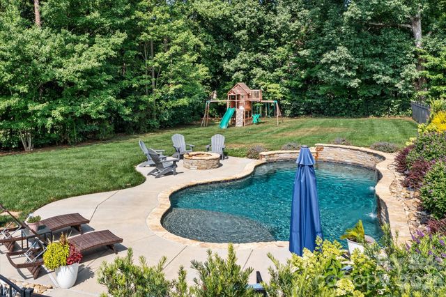 115 Orchard Farm Lane, Mooresville, NC 28117