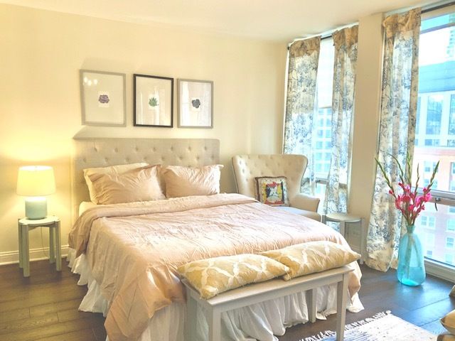 111 E Chestnut Street 19B, Chicago, IL 60611