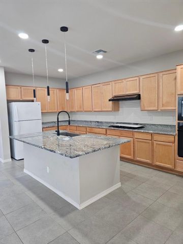 15092 W Portland Street, Goodyear, AZ 85338