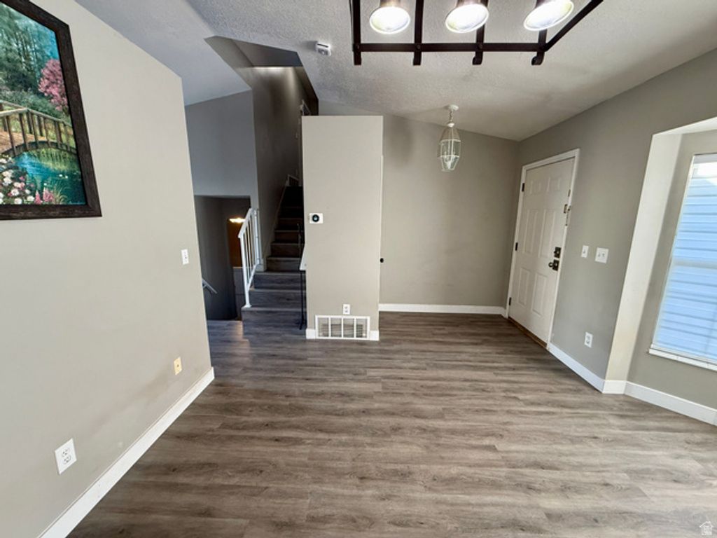 4180 LILY DR, Roy, UT 84067 — photo 4