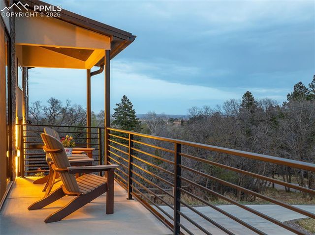 284 Crystal Park Road, Manitou Springs, CO 80829