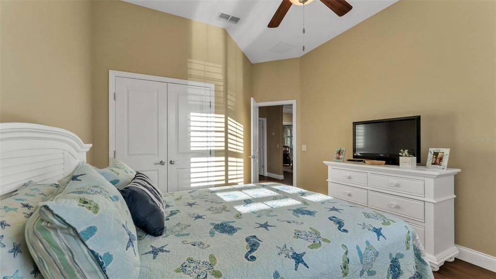 Image 19 of property listing at 3170 PEARLY DRIVE, Lakeland, FL 33812