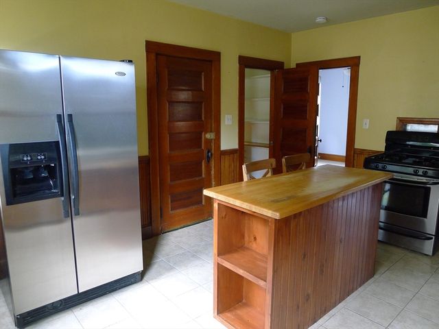 154 Glendale Road 2, Quincy, MA 02169