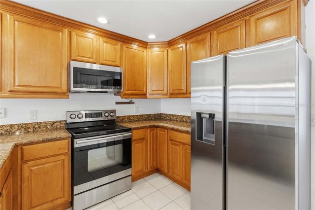 7524 QUAIL RUN COURT, Orlando, FL 32819