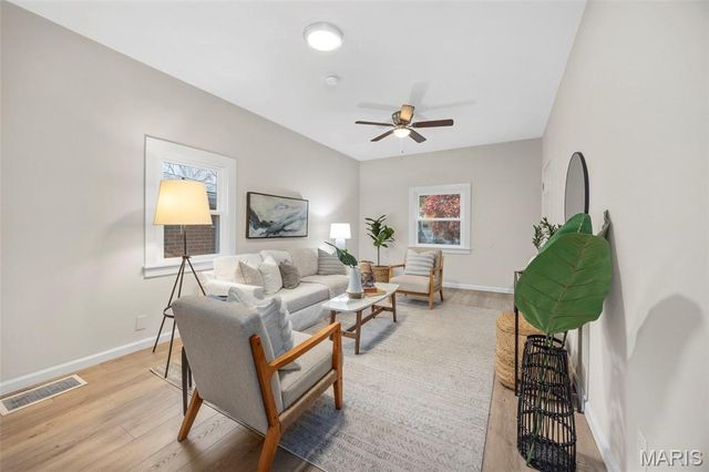 4068 Wilmington Avenue, St Louis, MO 63116