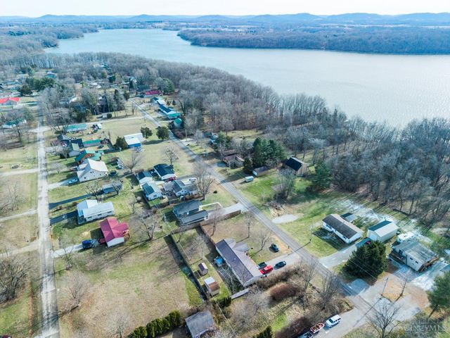 11493 Highland Hills Drive, Paint Twp, OH 45133