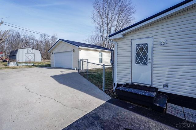 11493 Highland Hills Drive, Paint Twp, OH 45133