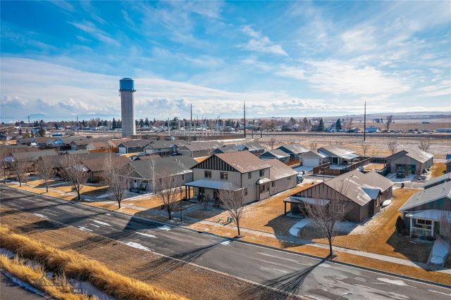 304 Farmall Lane, Manhattan, MT 59741