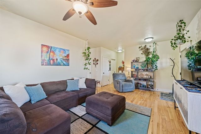 304 Farmall Lane, Manhattan, MT 59741