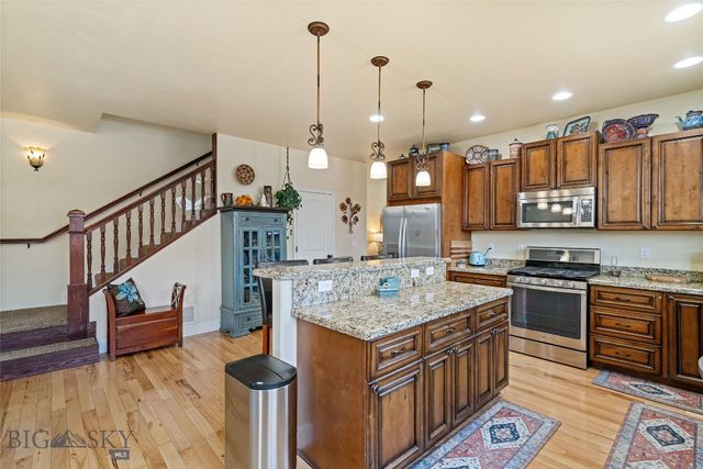 304 Farmall Lane, Manhattan, MT 59741