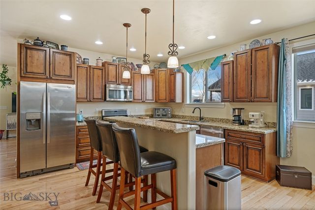 304 Farmall Lane, Manhattan, MT 59741