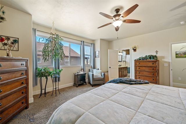 304 Farmall Lane, Manhattan, MT 59741